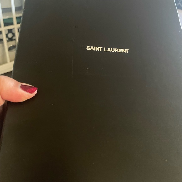 saint laurent grain de poudre matelasse chevron monogram chain wallet black - Picture 3 of 12